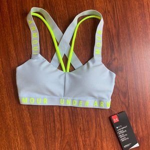 New Women's Under Armour sports bra